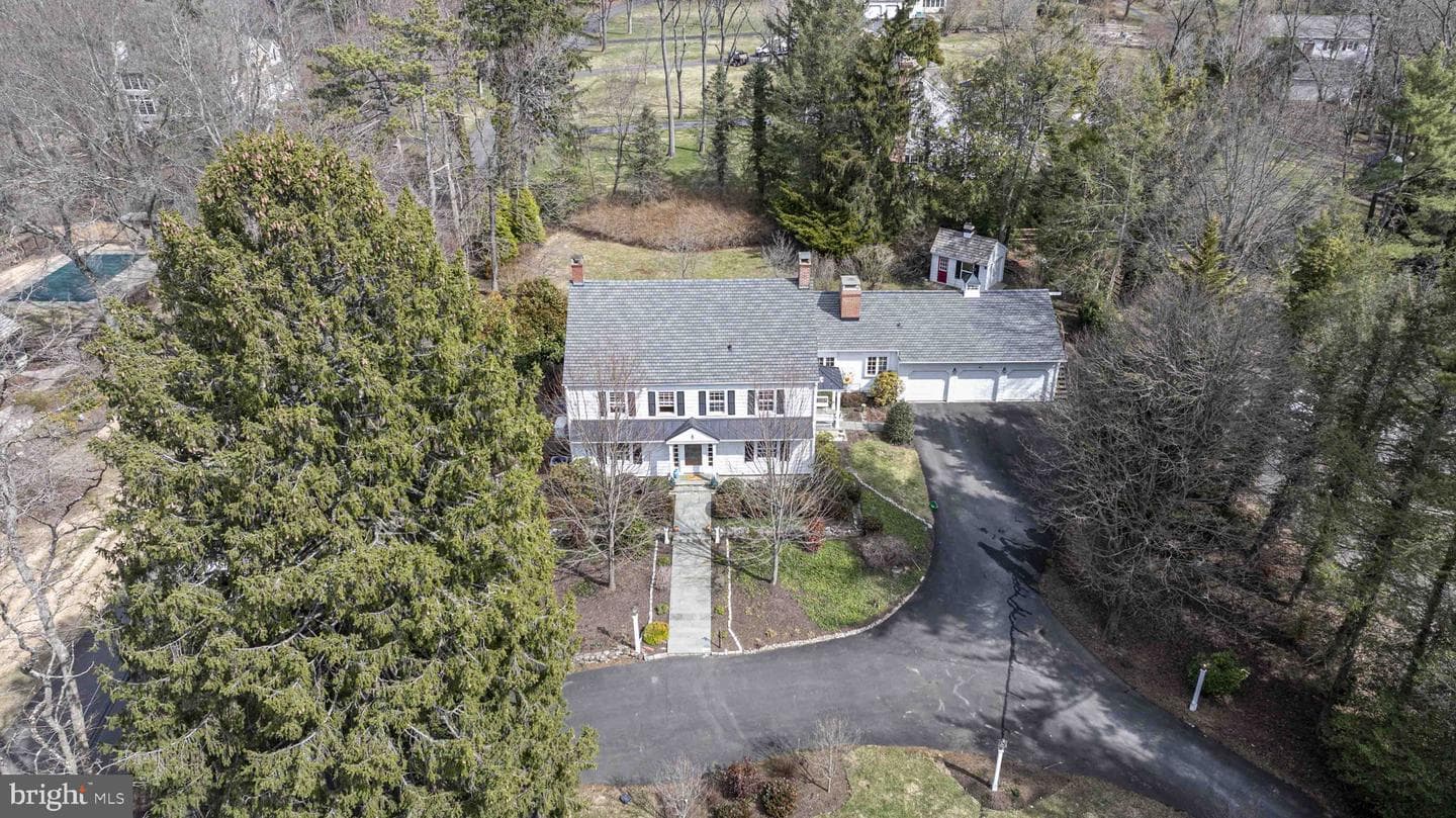 563 Pebble Hill Rd photo 62