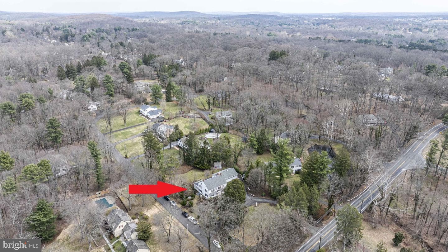 563 Pebble Hill Rd photo 79