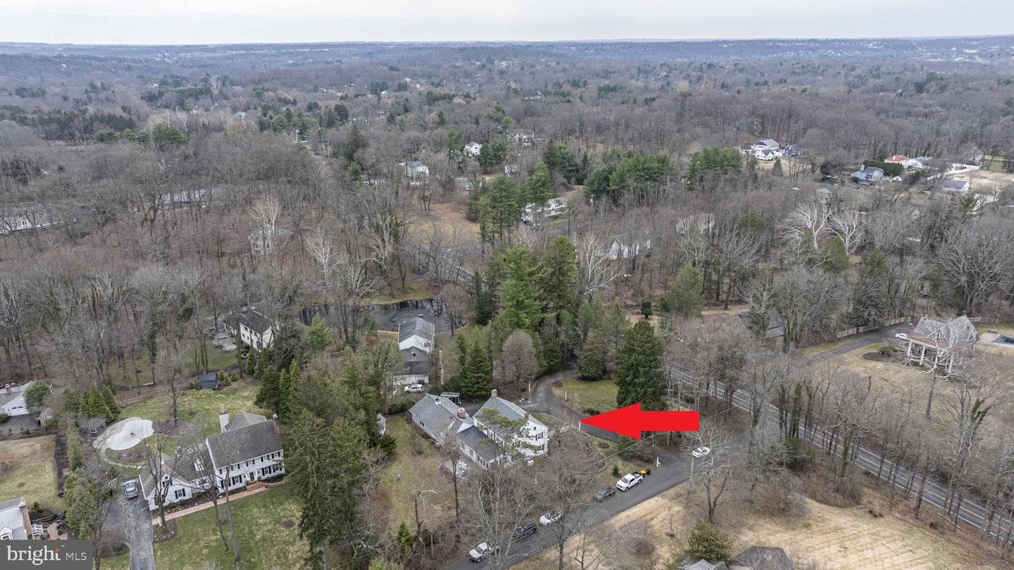 563 Pebble Hill Rd photo 81
