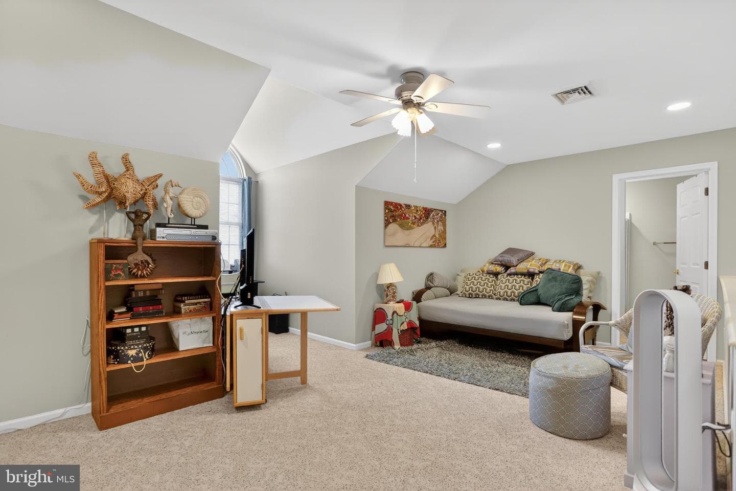 618 Bellflower Road photo 30