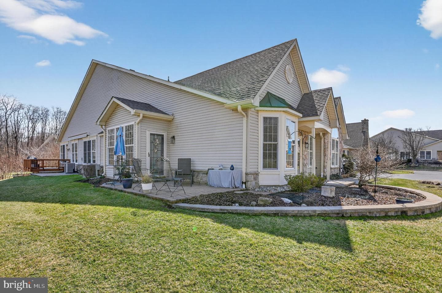 618 Bellflower Road photo 4