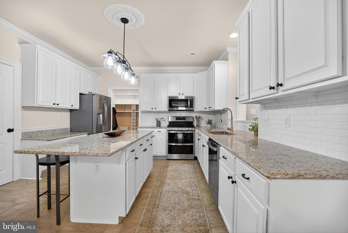 7 Alexander Way photo 16