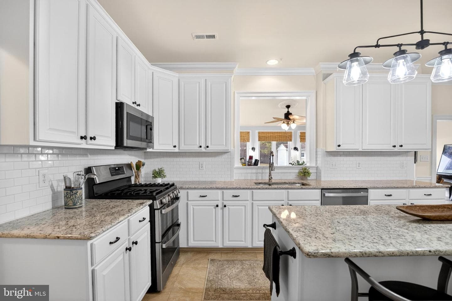 7 Alexander Way photo 18