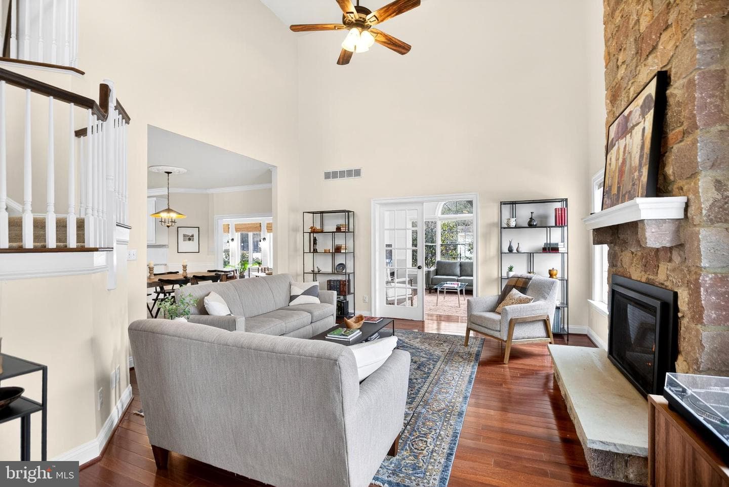 7 Alexander Way photo 7