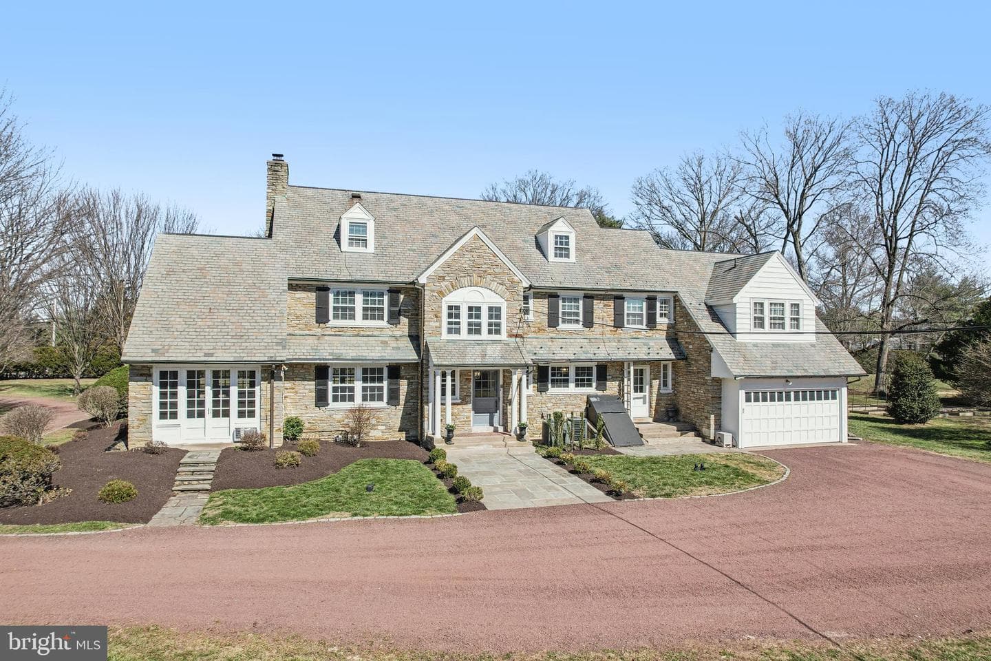 2211 Yardley photo 10
