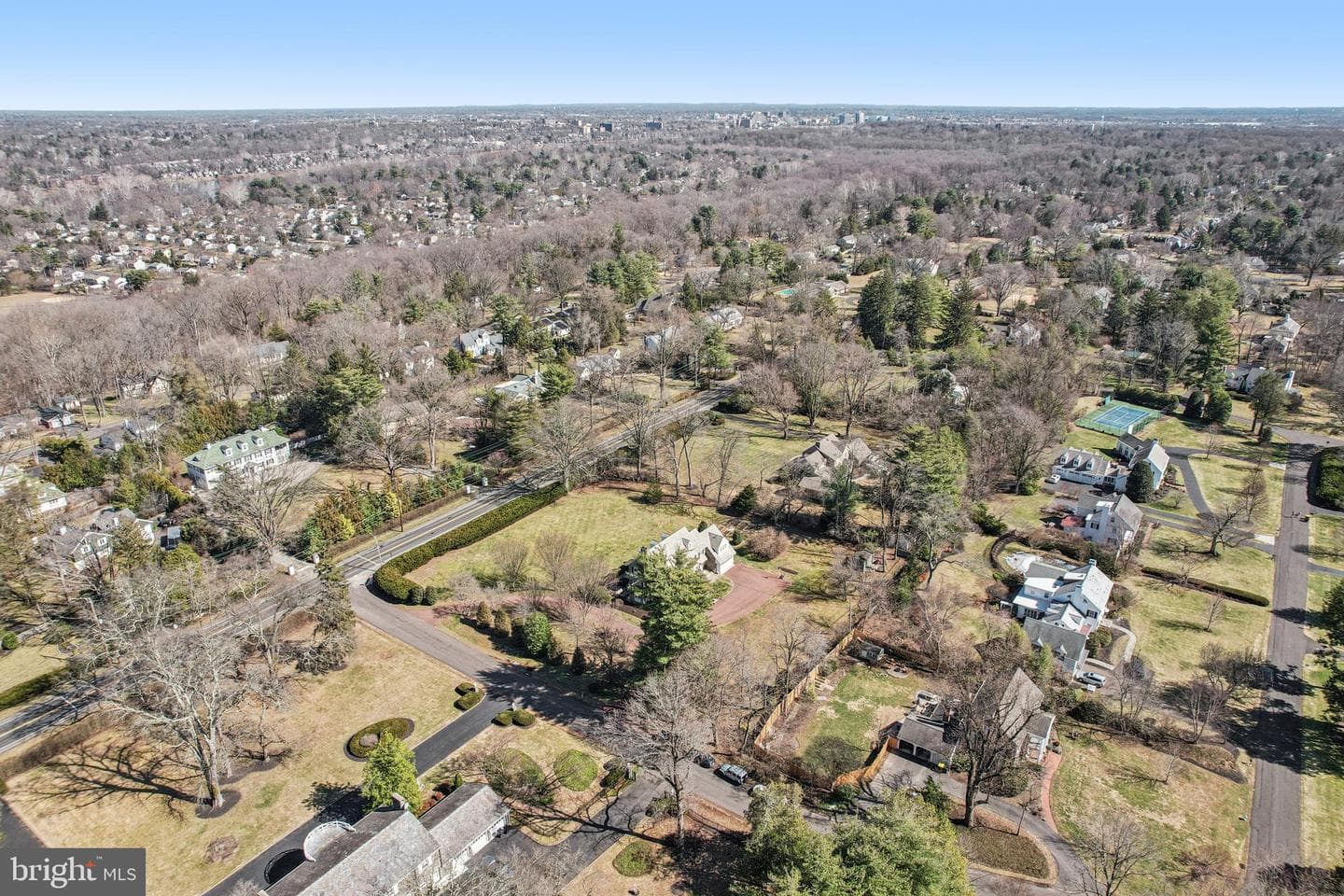 2211 Yardley photo 14