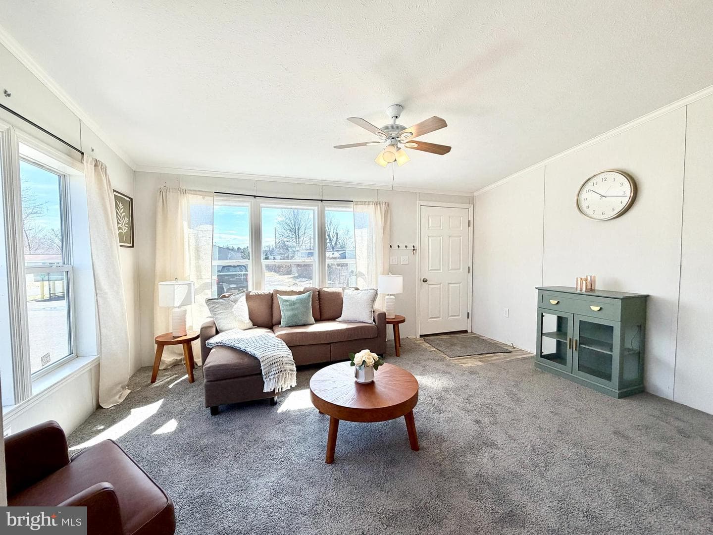 201 Johnson Drive photo 4