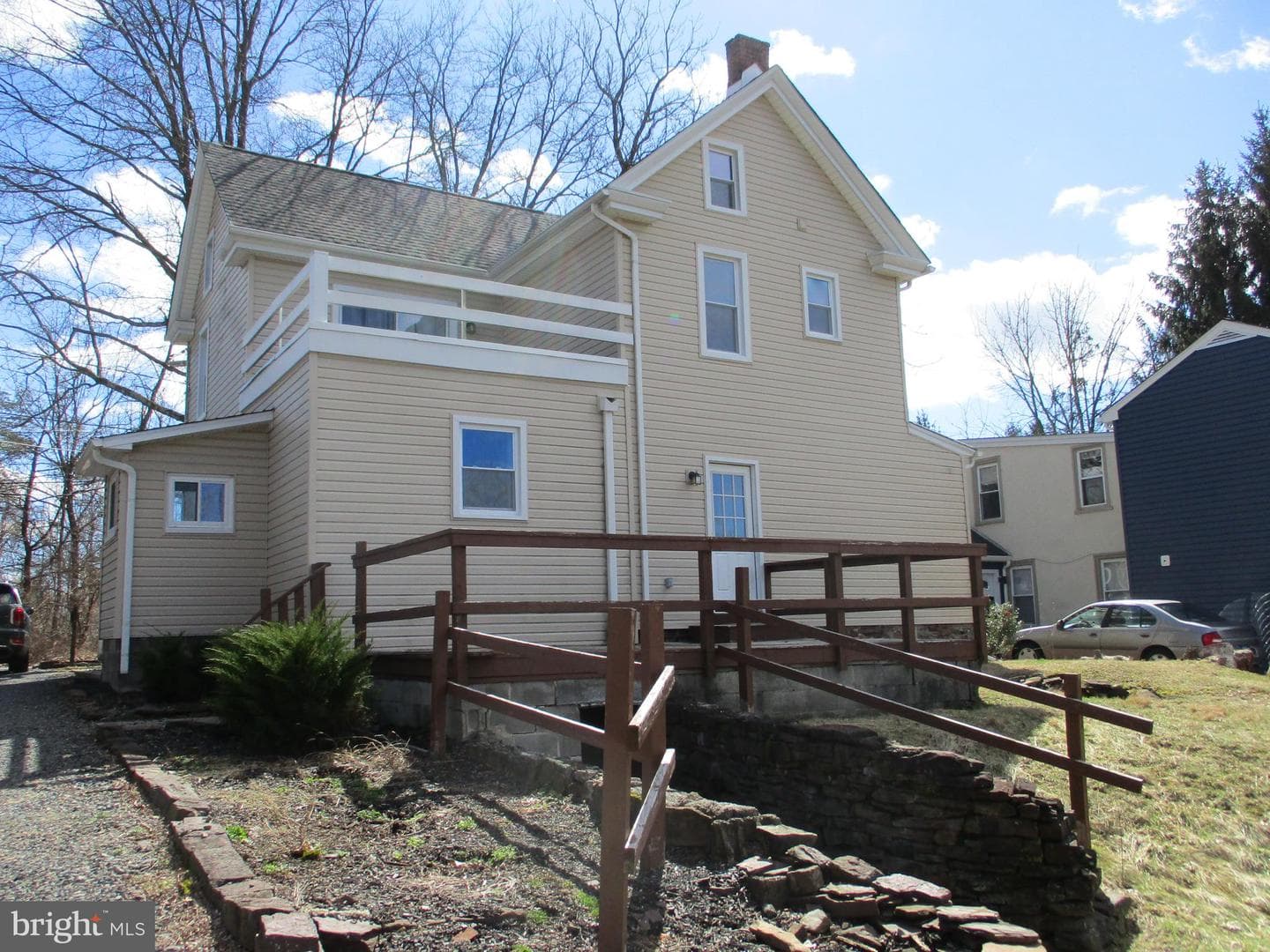 722 Hilltown Pike photo 17