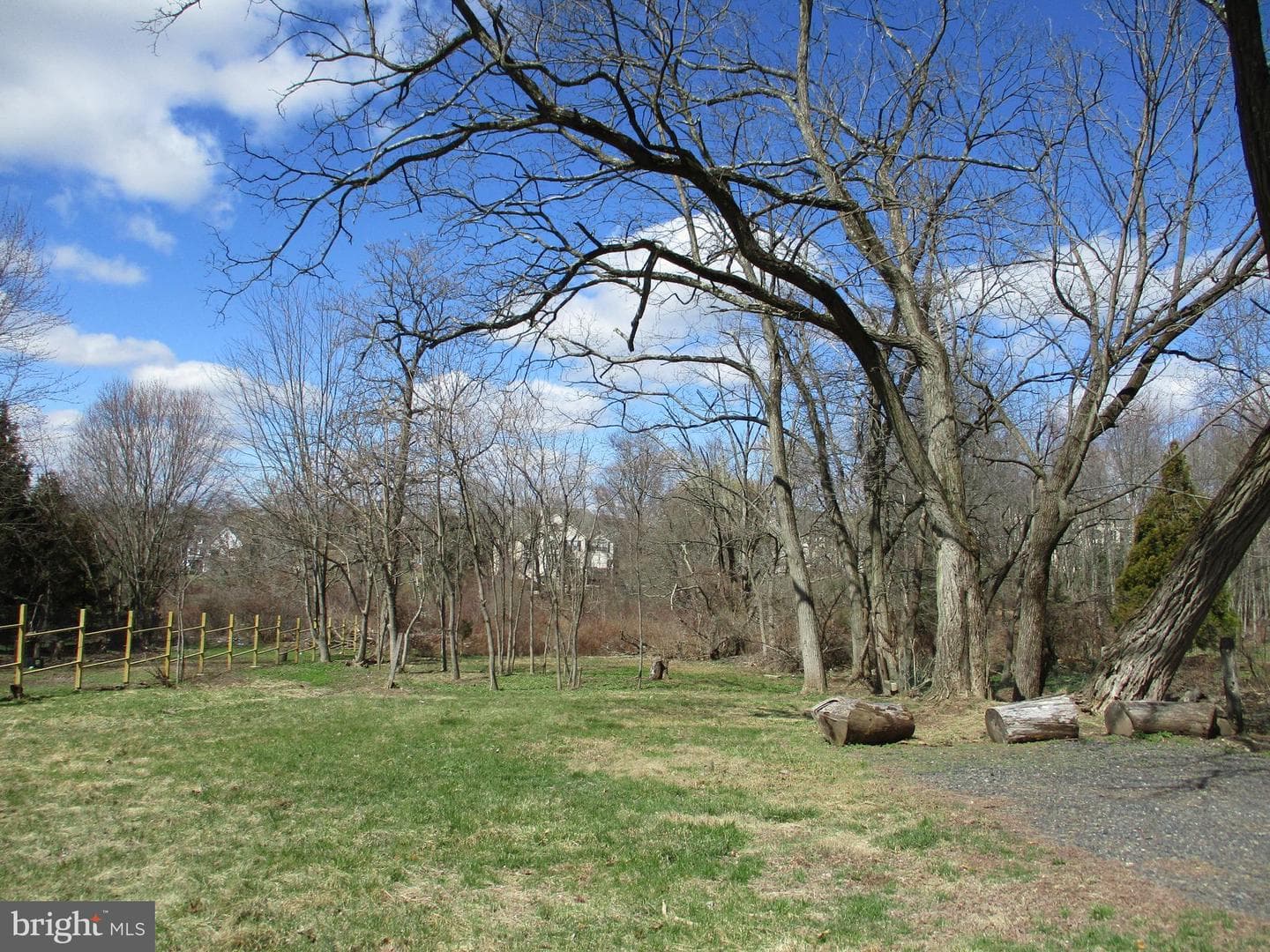 722 Hilltown Pike photo 21