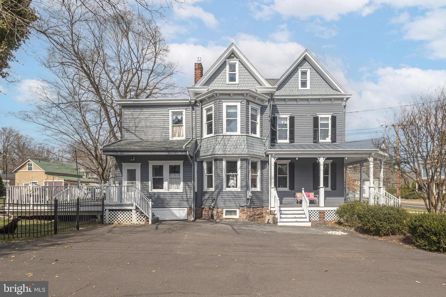 163 S Main Street photo 3