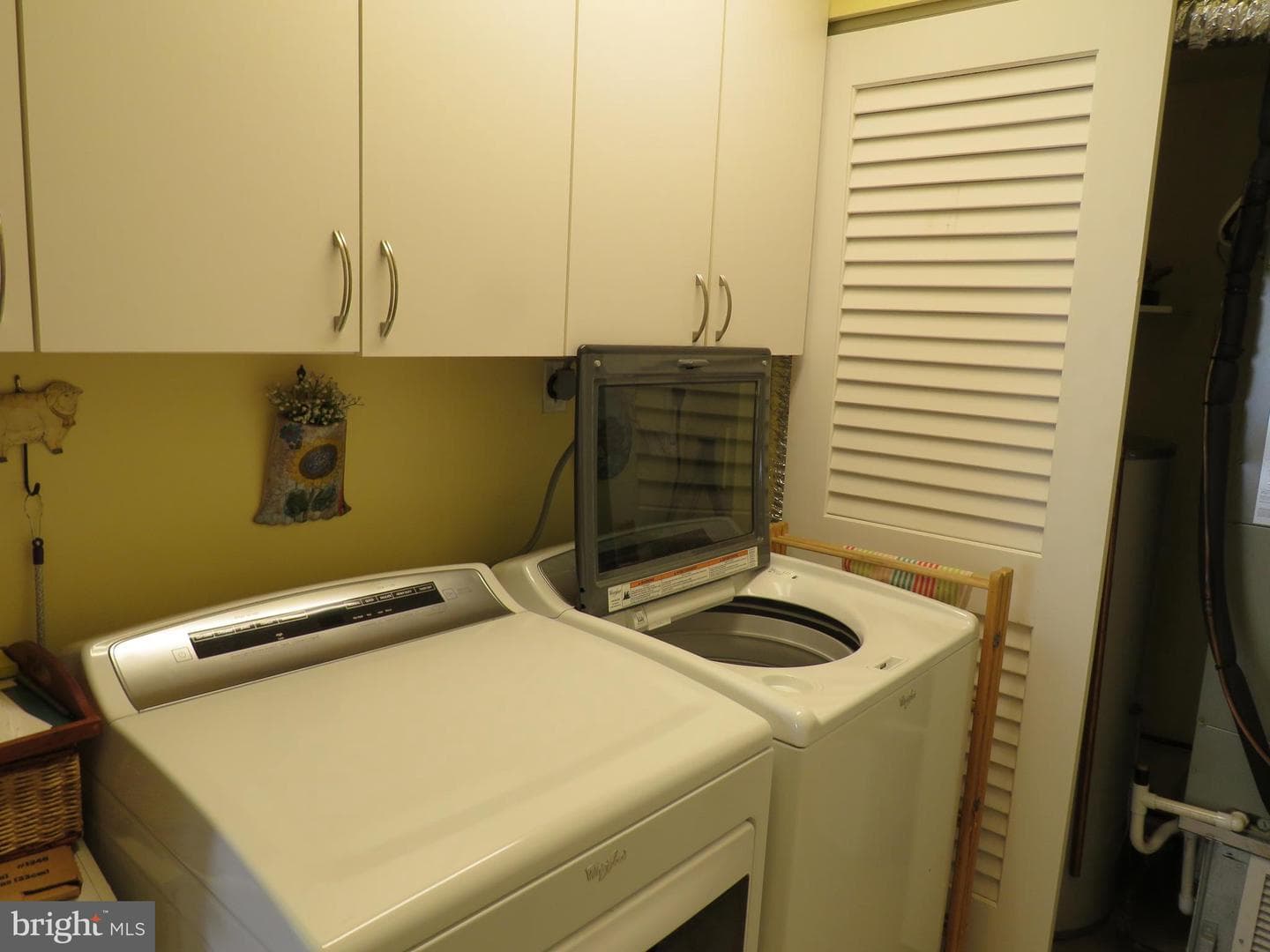 179 Raintree Court photo 27