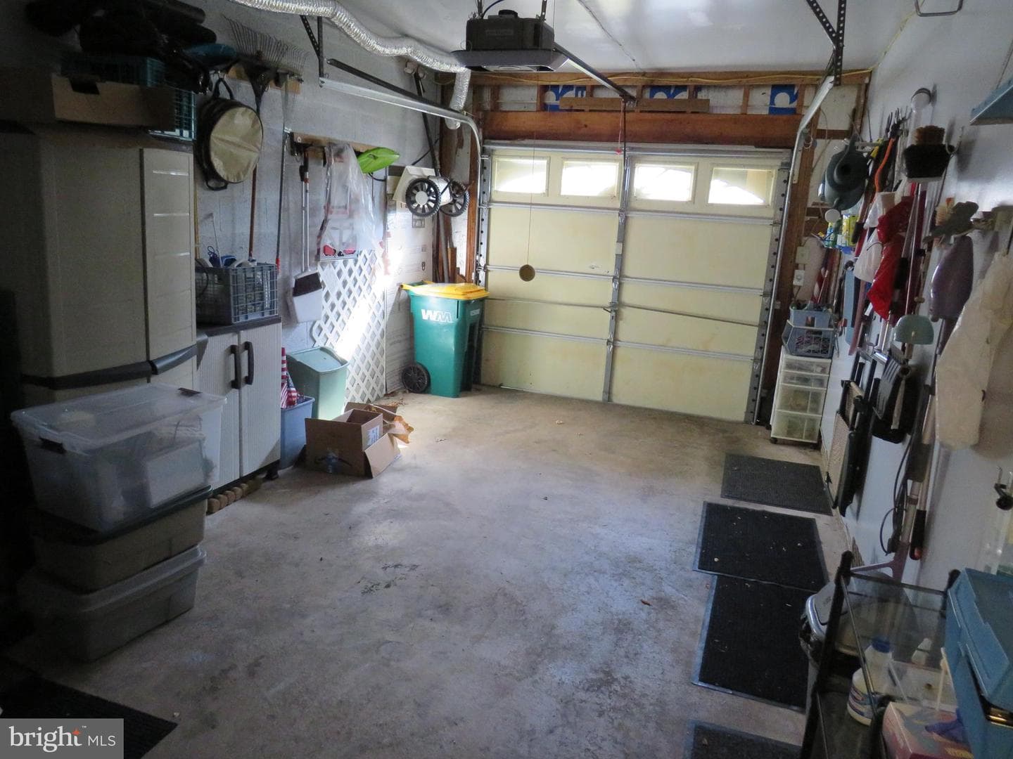 179 Raintree Court photo 30