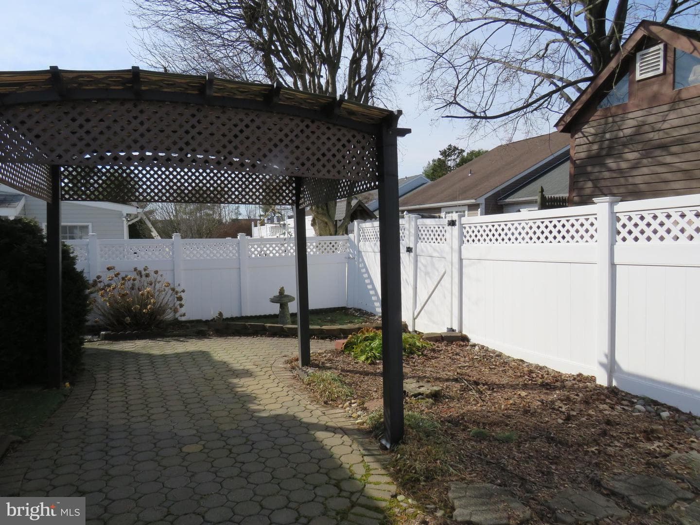 179 Raintree Court photo 53