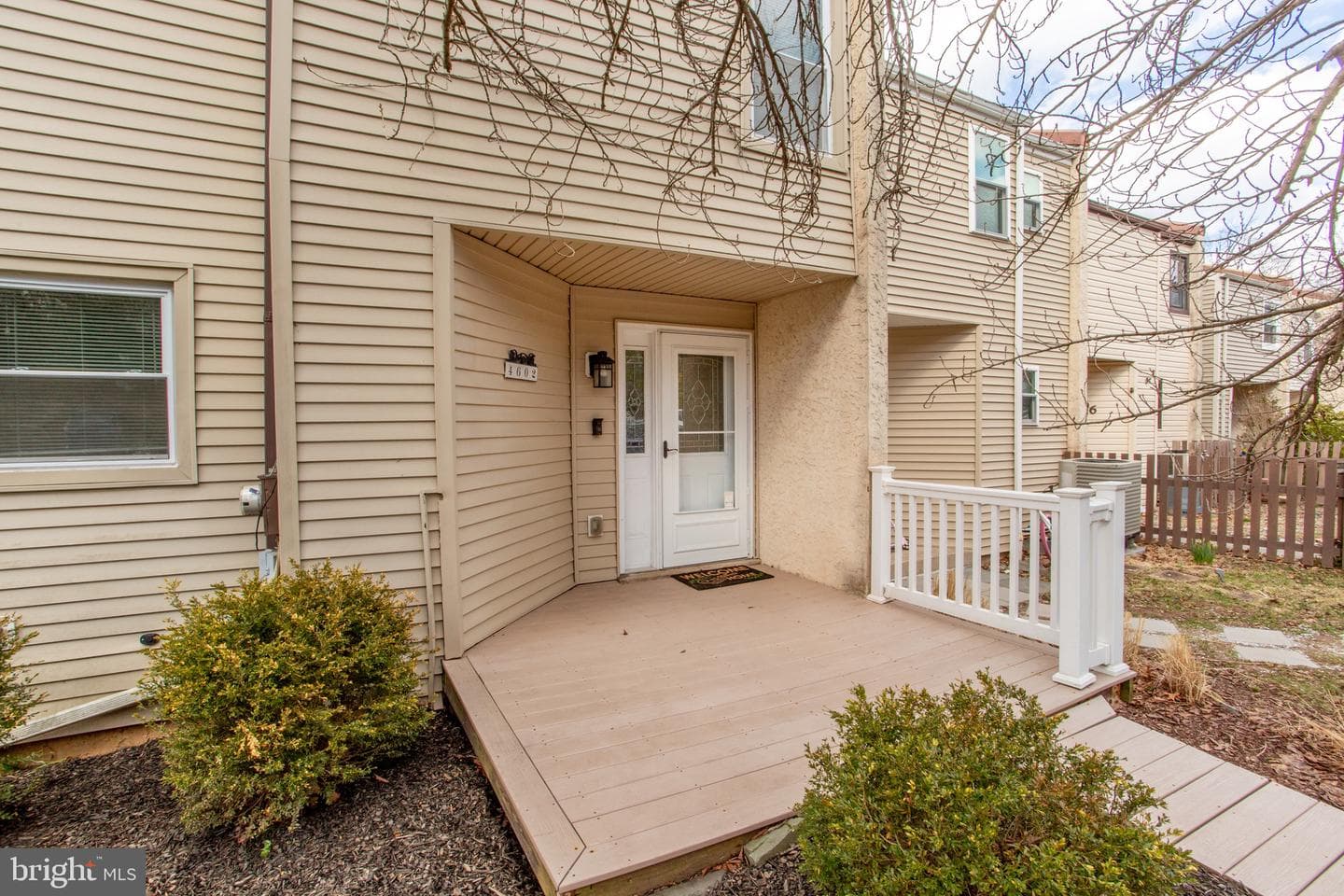 4602 Sands Way photo 2