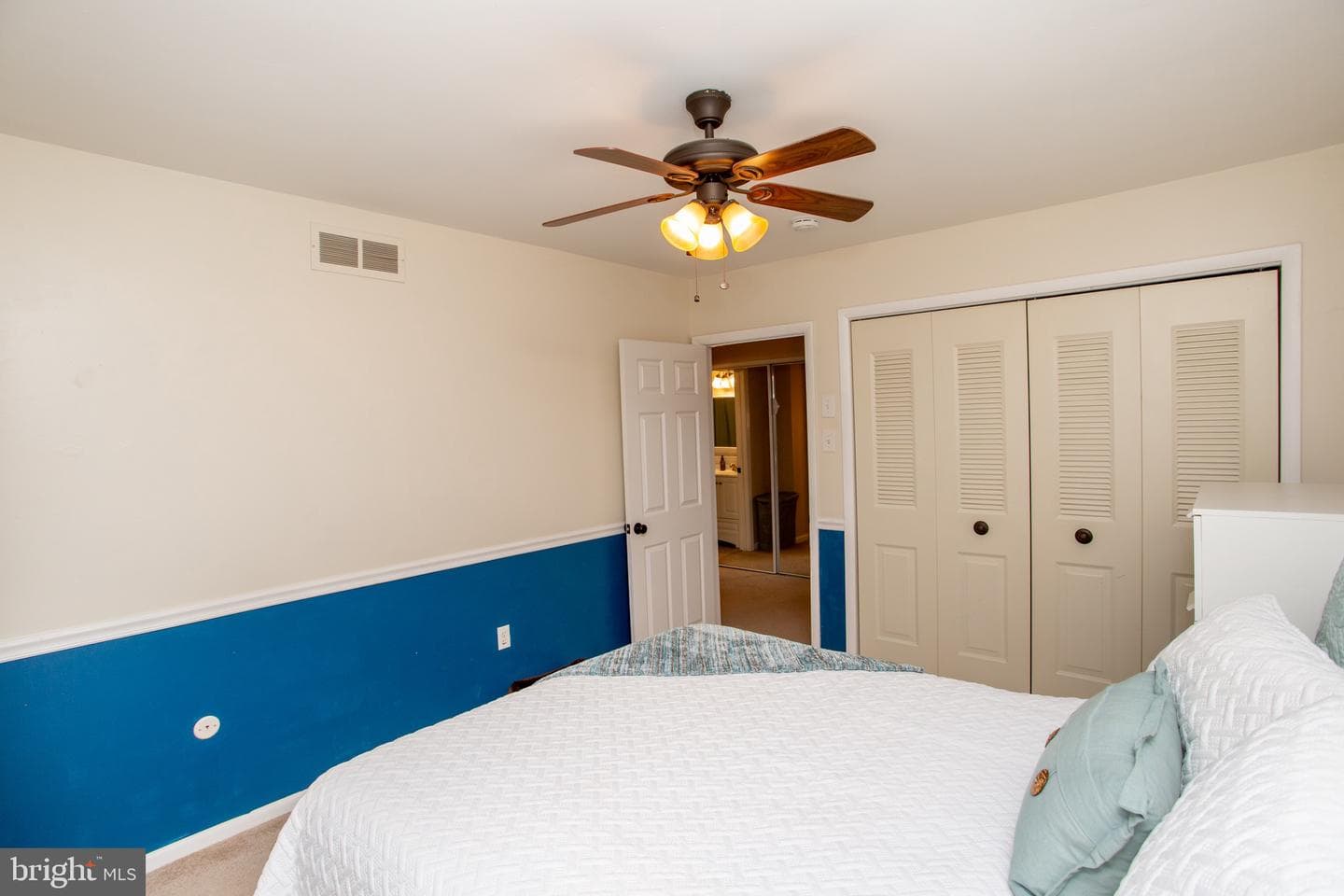 4602 Sands Way photo 32