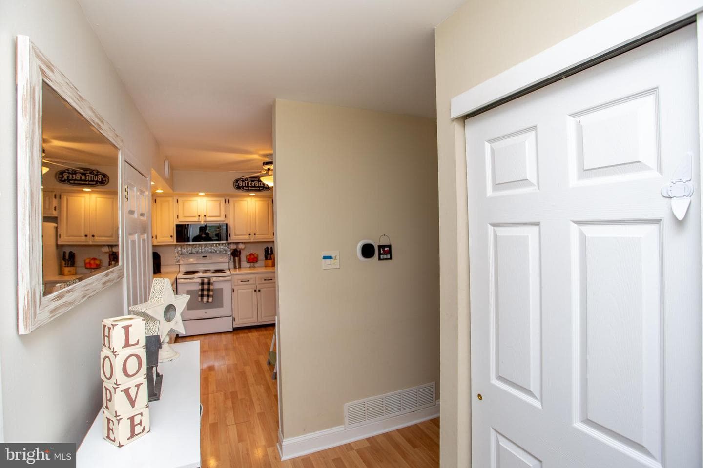 4602 Sands Way photo 6