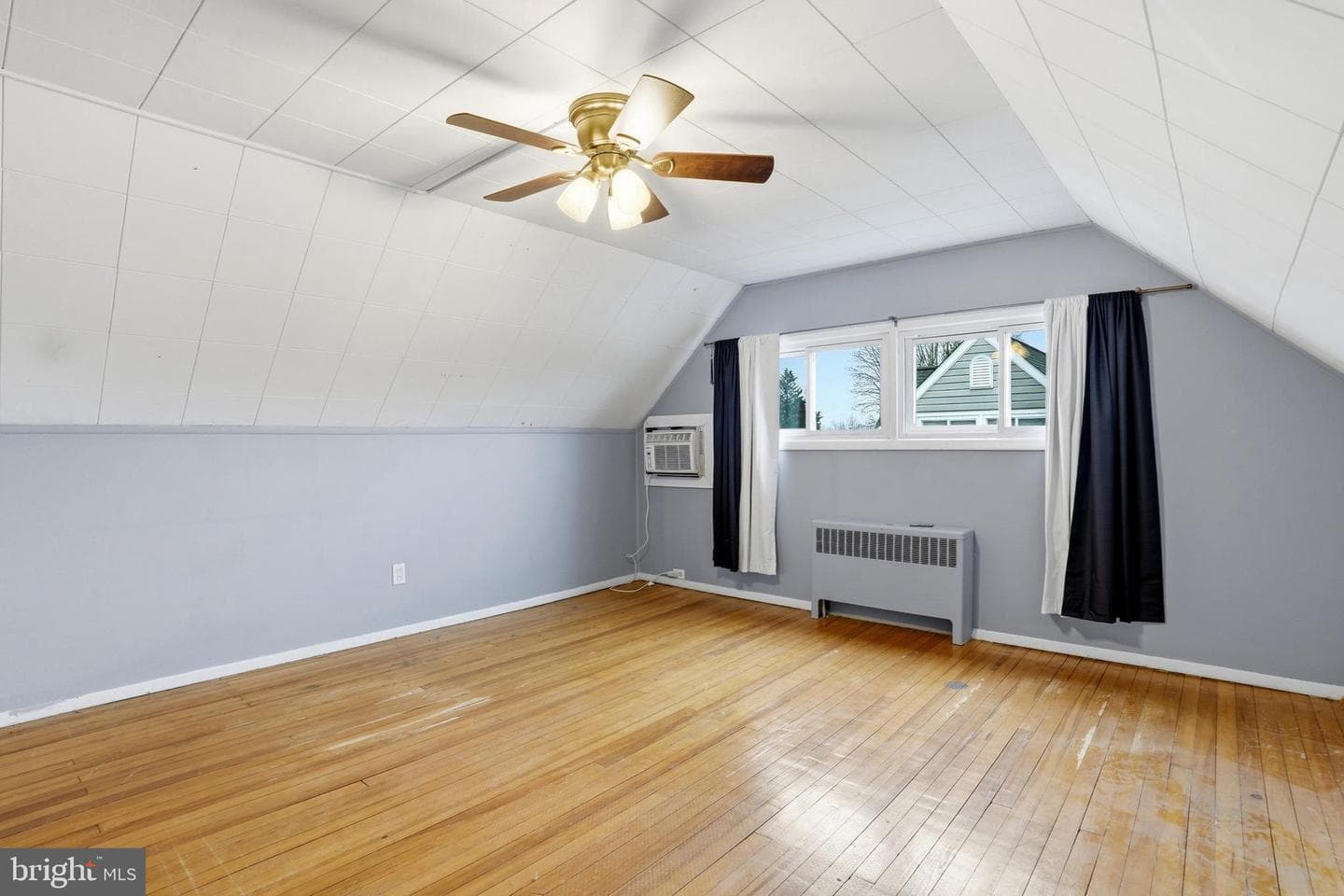 79 Autumn Lane photo 18