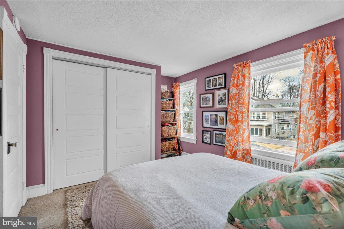 35 E Hendrickson Avenue photo 14