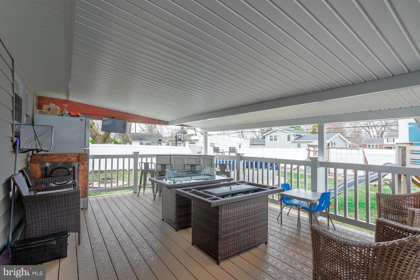 3301 Glenrose Avenue photo 34