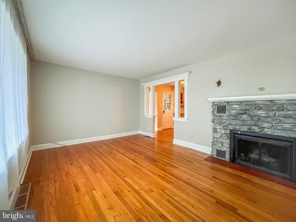 10 Makefield Road photo 5