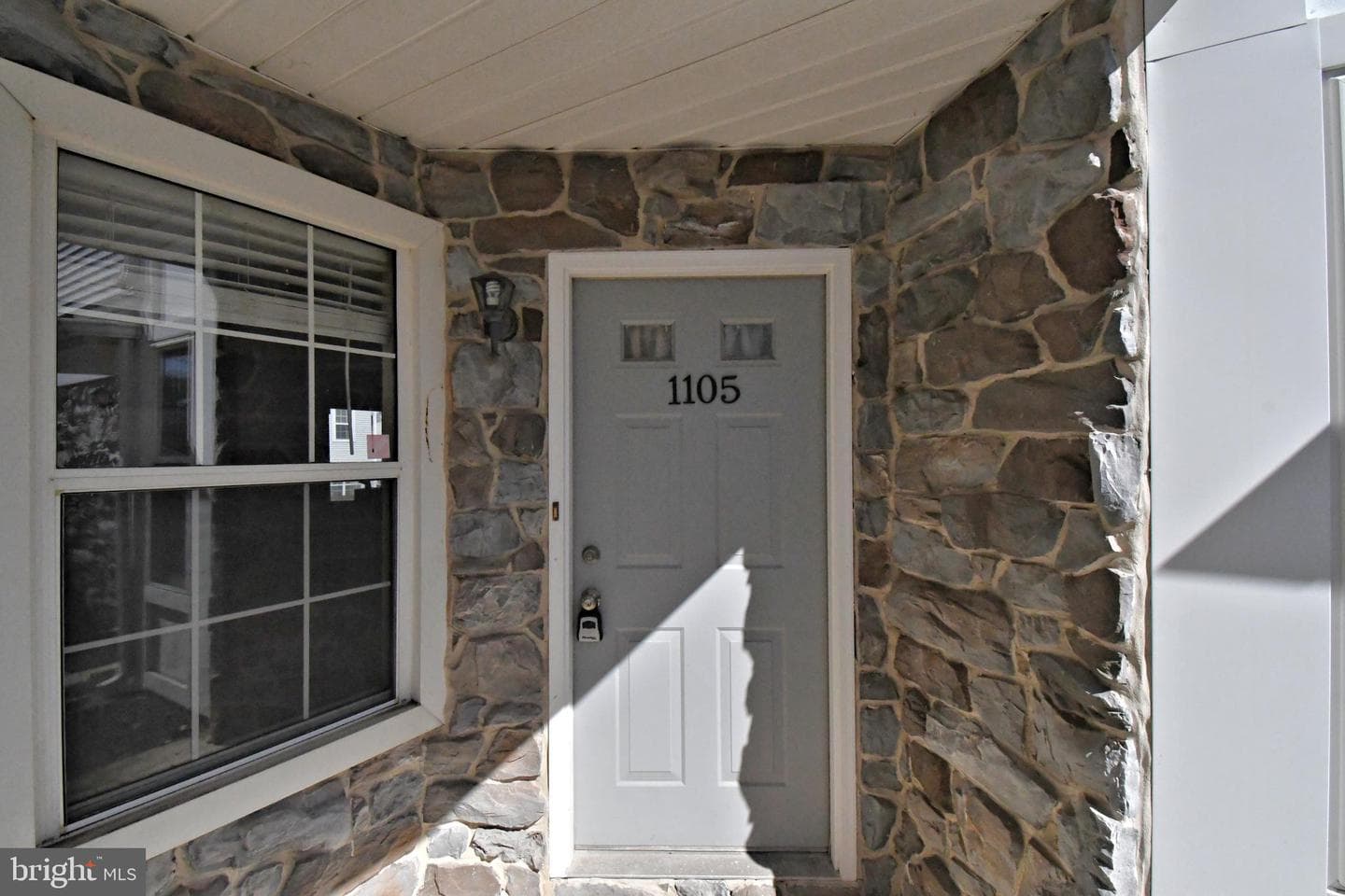 1105 Mews Drive #1105 photo 4