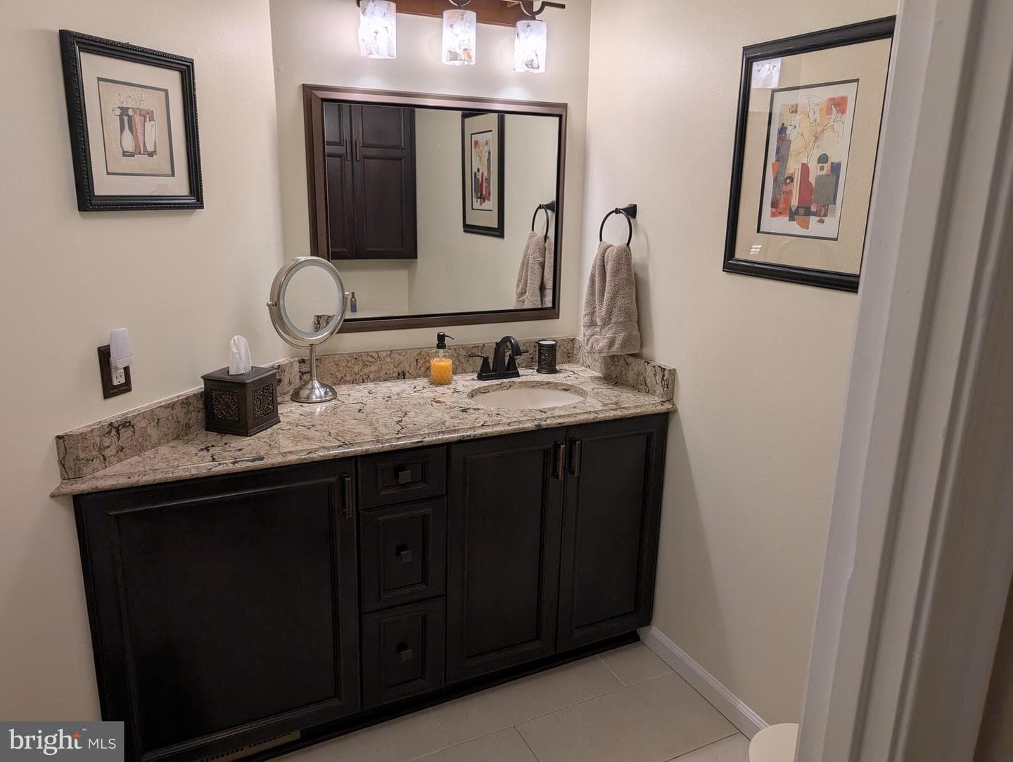 2145 Bromley Comn photo 55