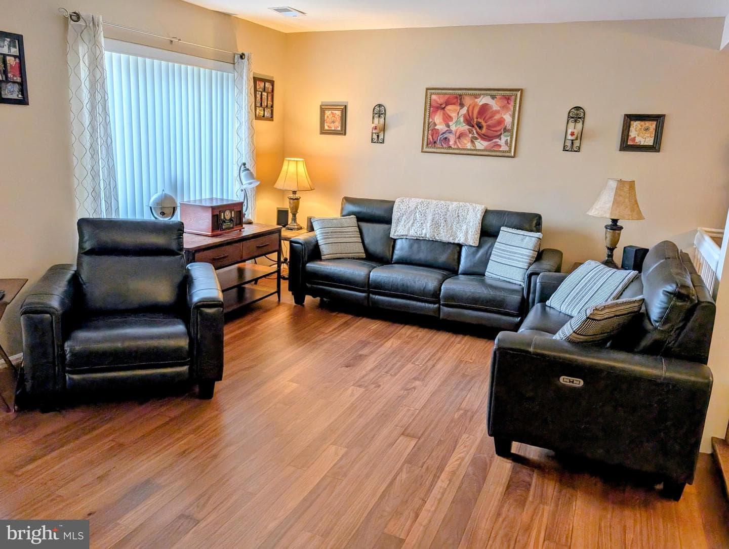2145 Bromley Comn photo 9