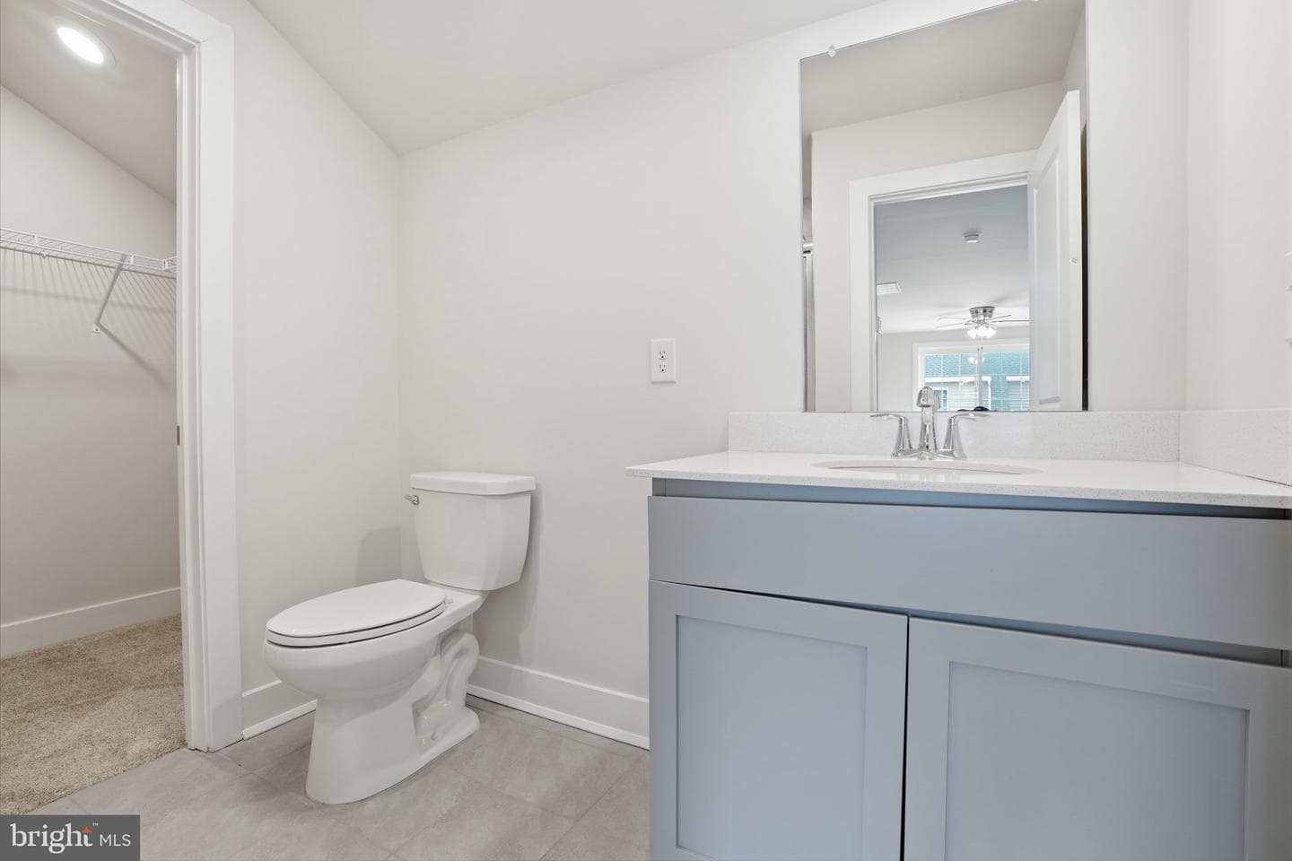 114 B King Street photo 18