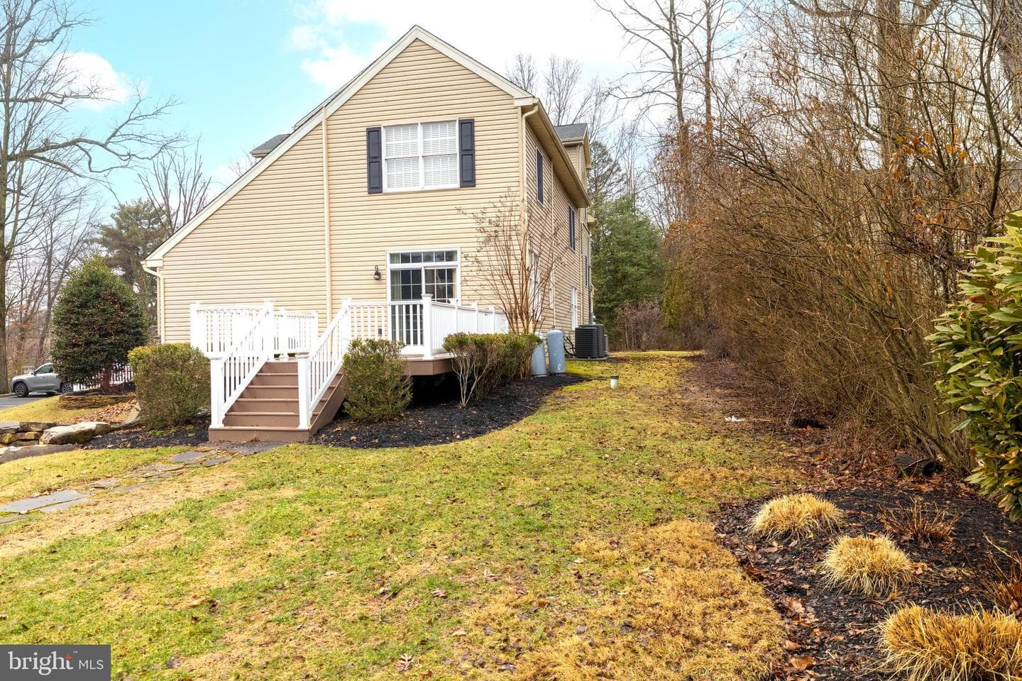 629 S Bellevue Avenue #b photo 33