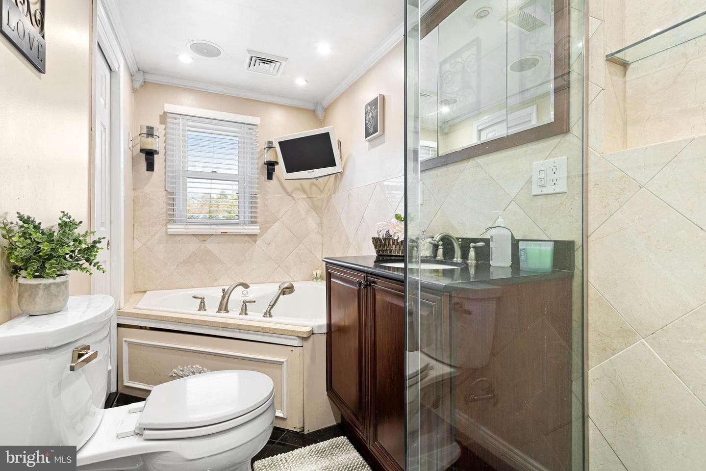 165 Valley Drive photo 23