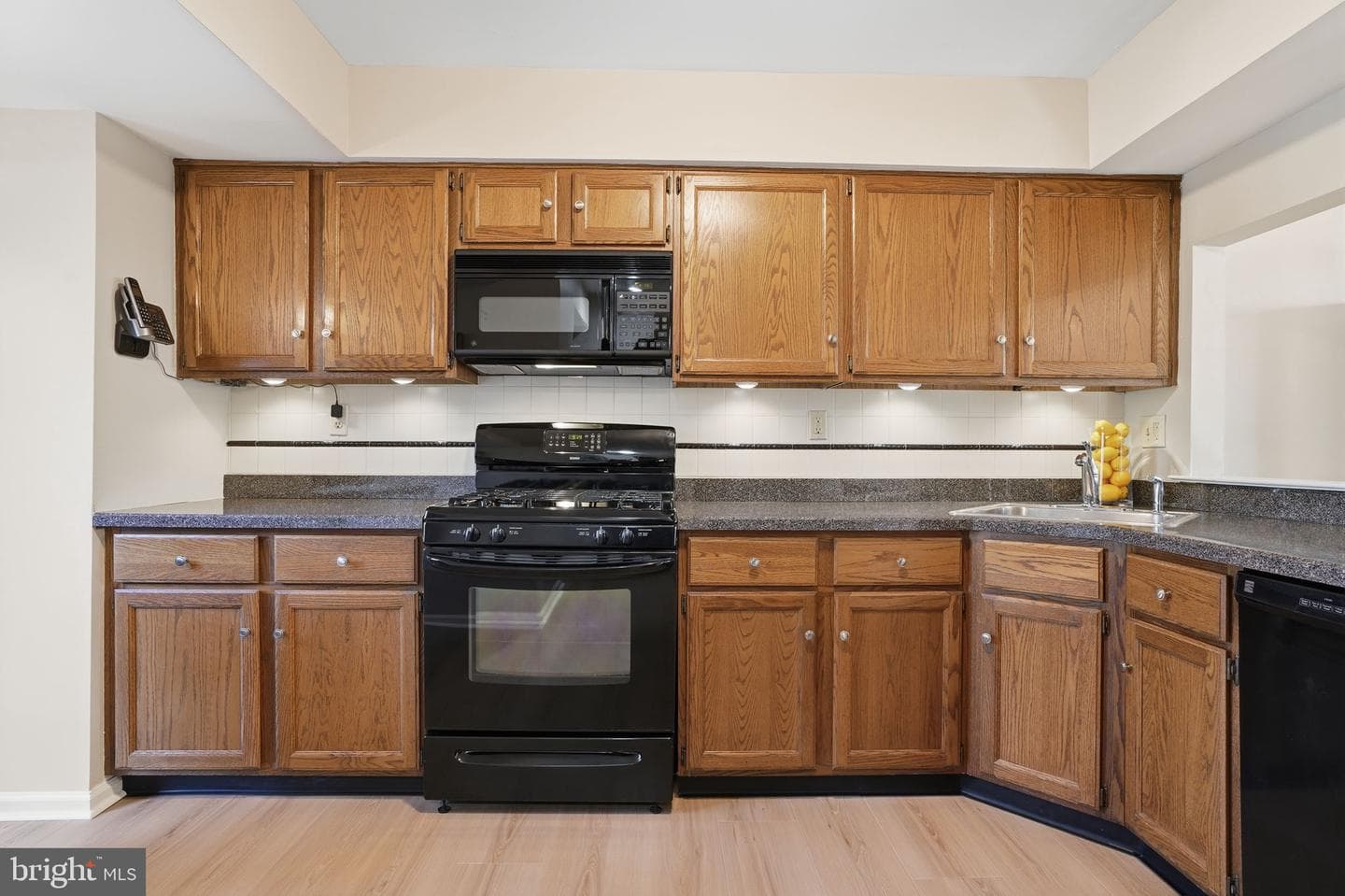 1565 Butterfly Court photo 13