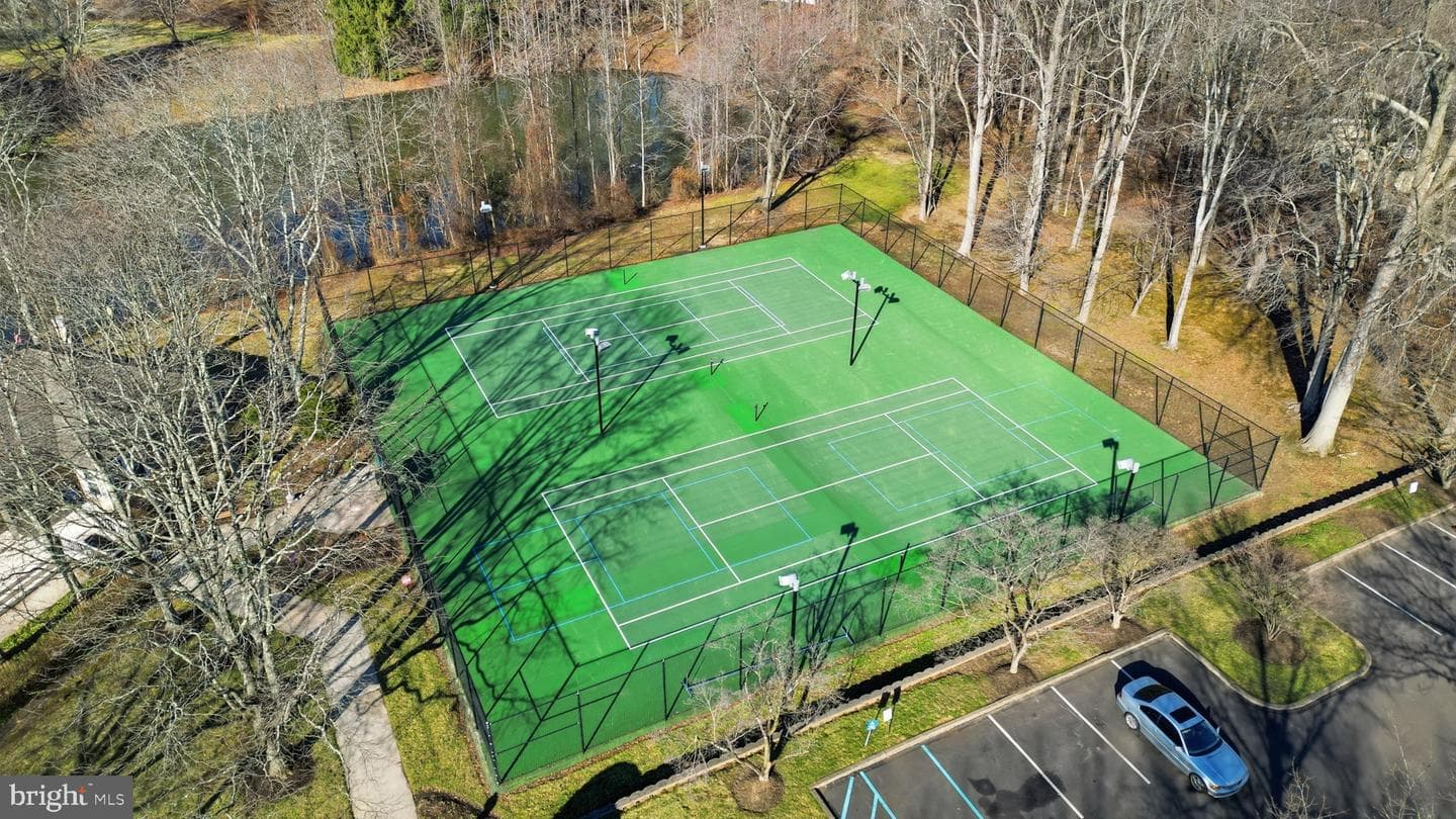 1565 Butterfly Court photo 46