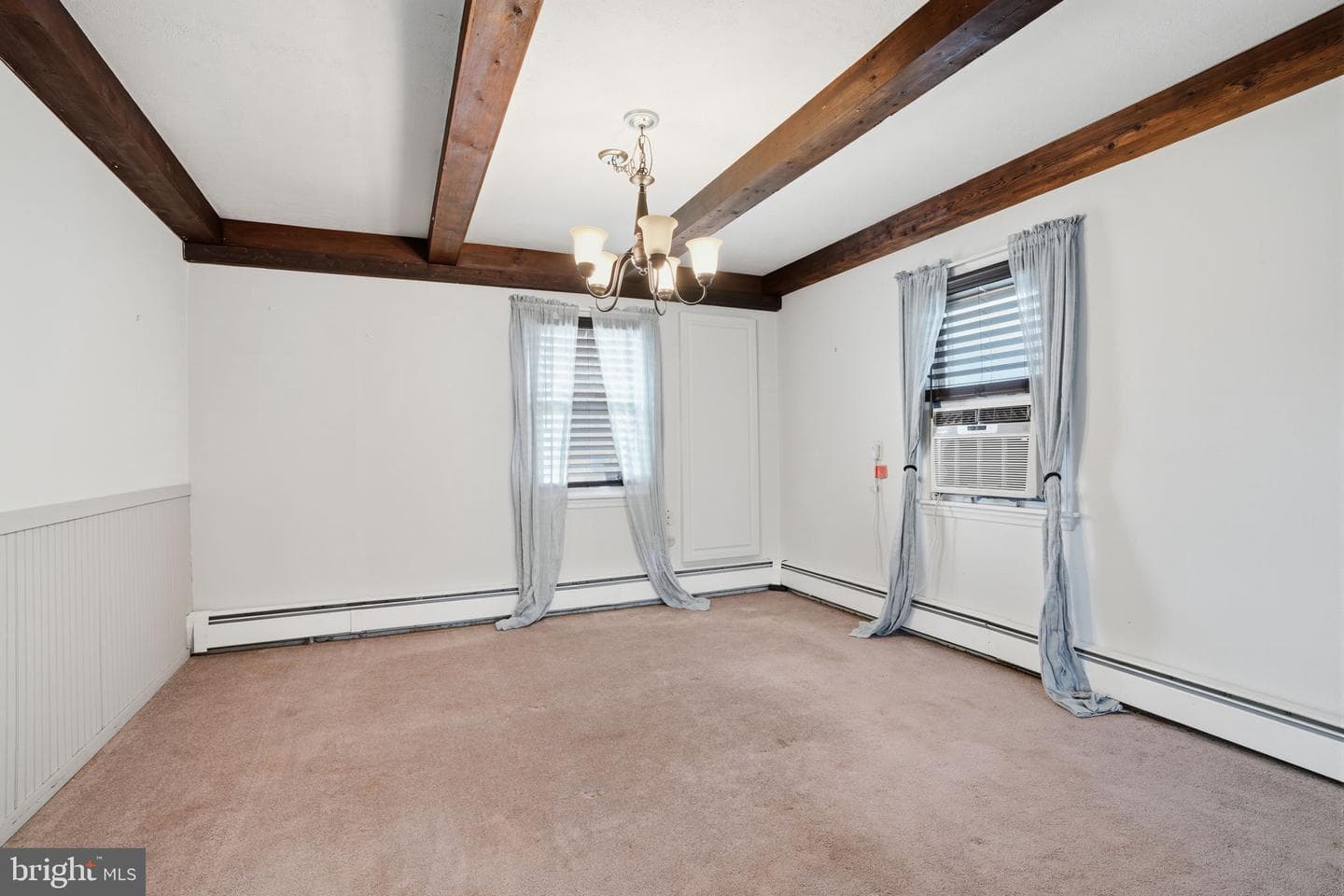 625 Hillcrest Avenue photo 9