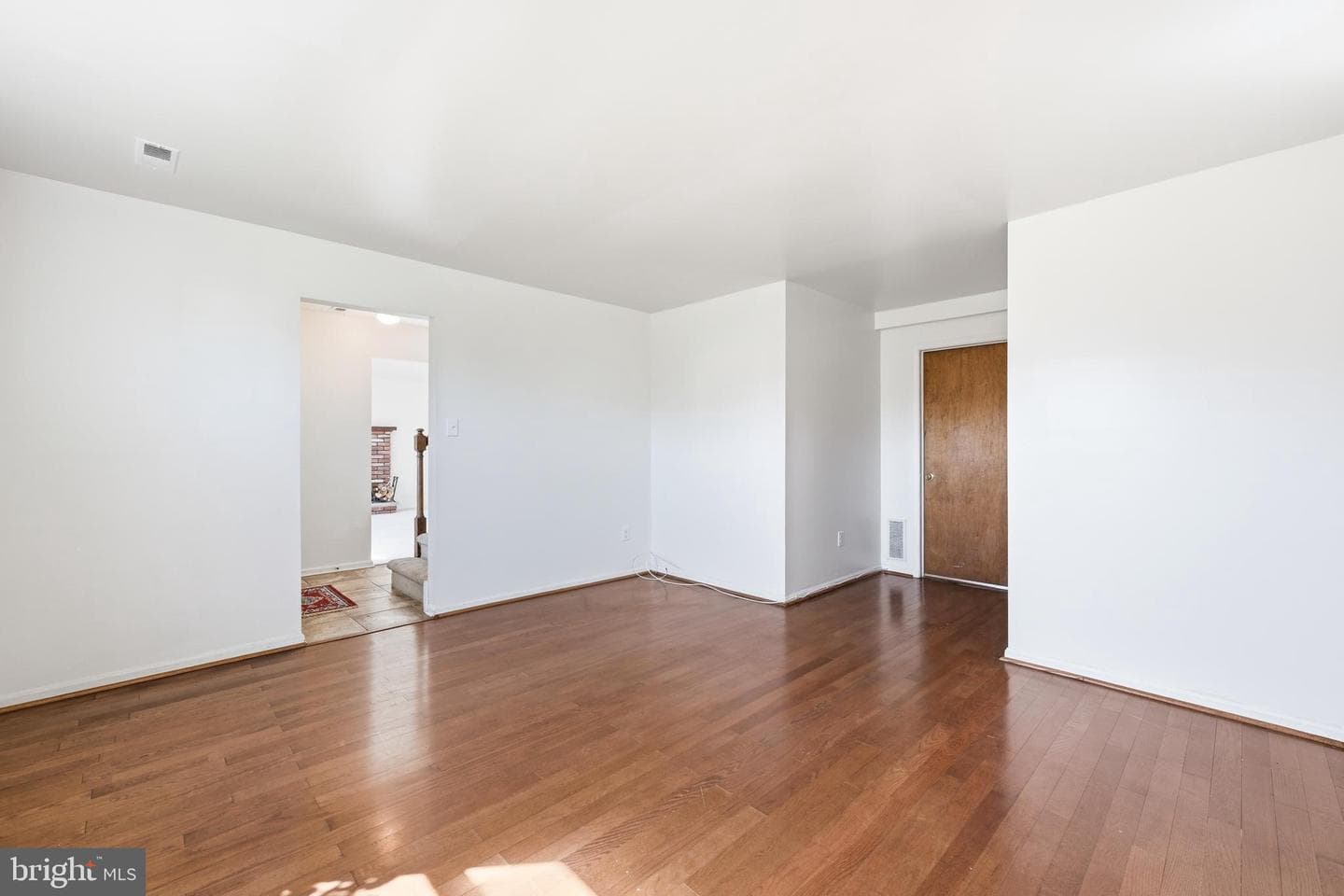 11 Maplewood Drive photo 6
