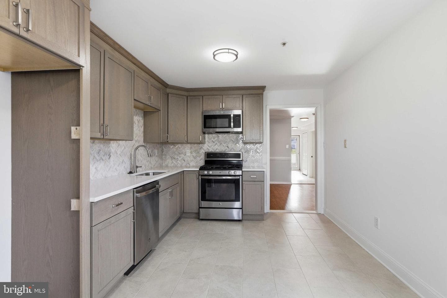 104 Shannon Court photo 10