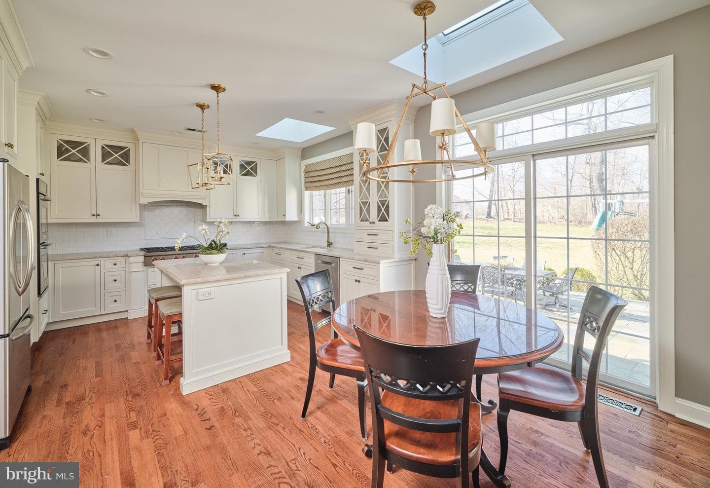 1052 S Kimbles Road photo 16
