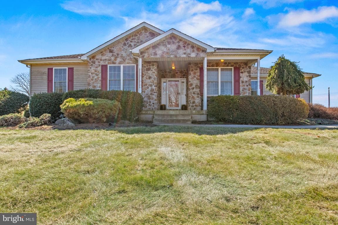 1525 Gateway Drive