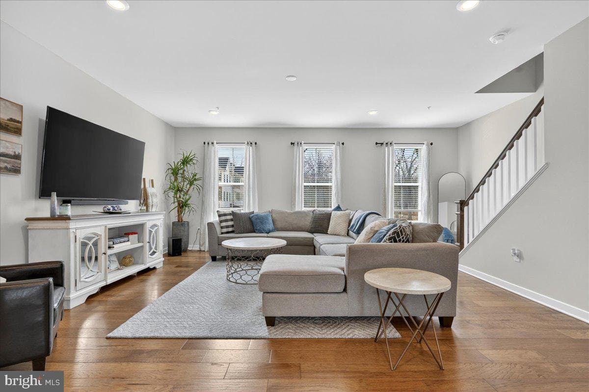 5121 Franklin Circle photo 11