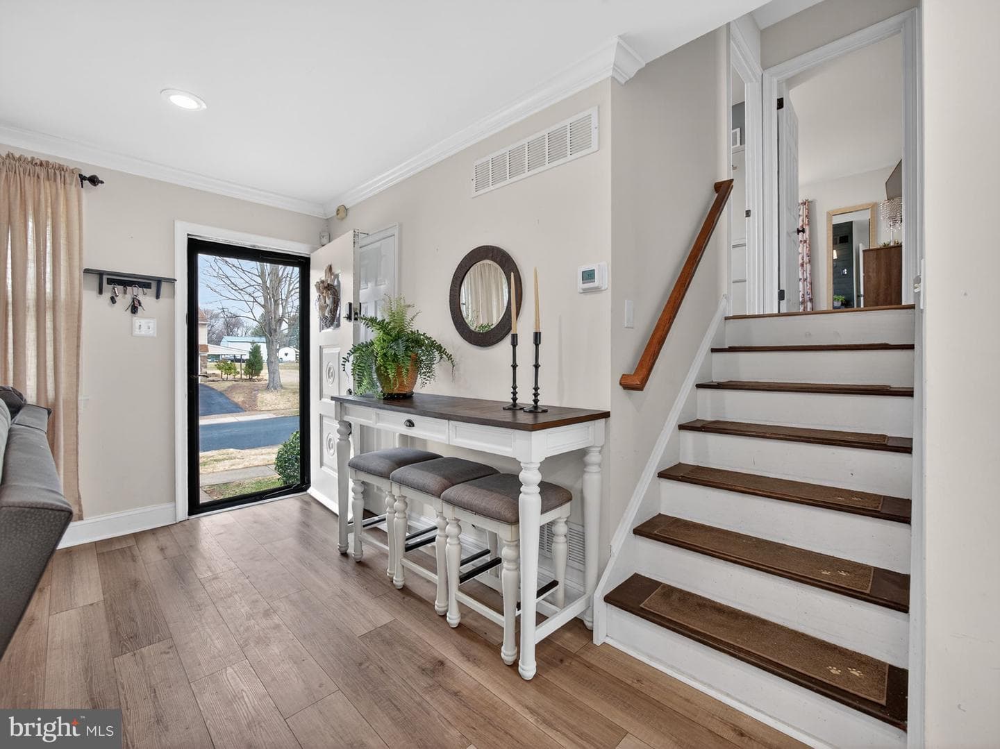 840 Walnut Road photo 2