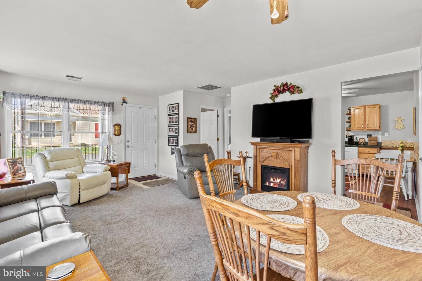 80 Avenrowe Court photo 9