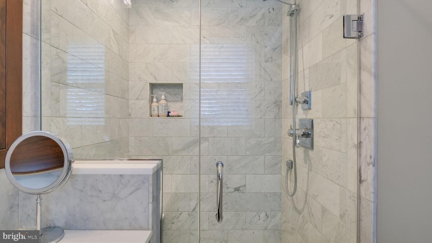 79 W Buttonwood Dr photo 24