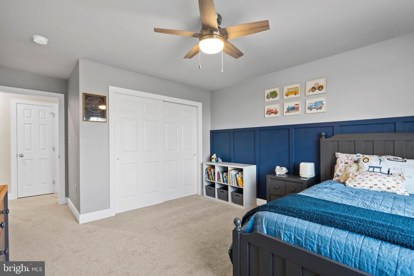 2408 Diamond Street photo 33