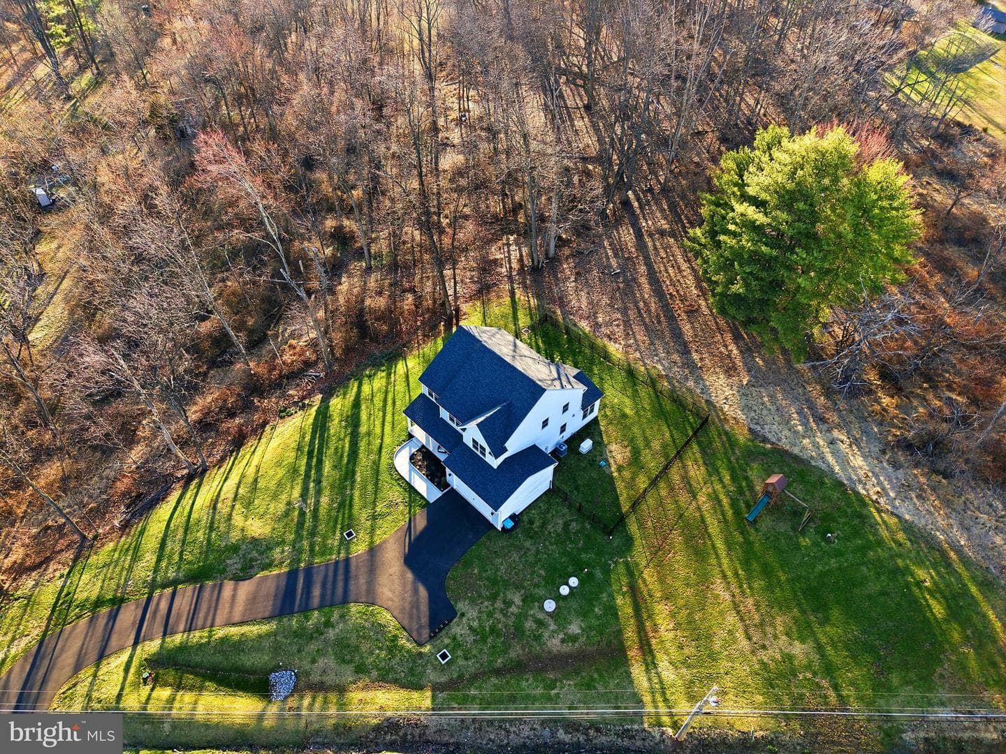 2408 Diamond Street photo 48