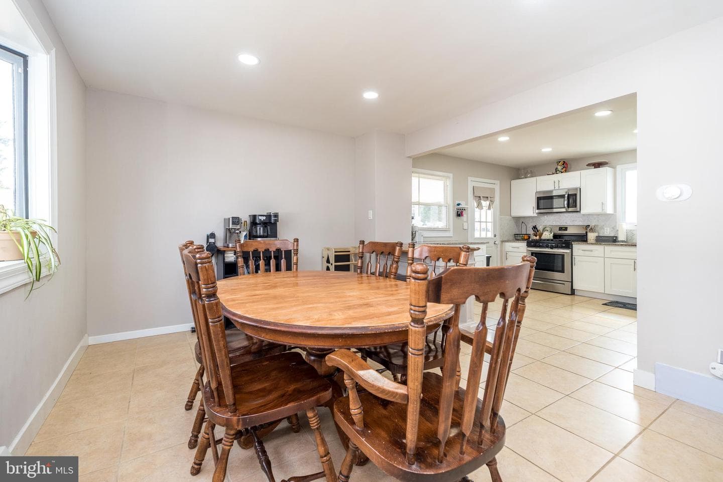 253 Luff Lane photo 14