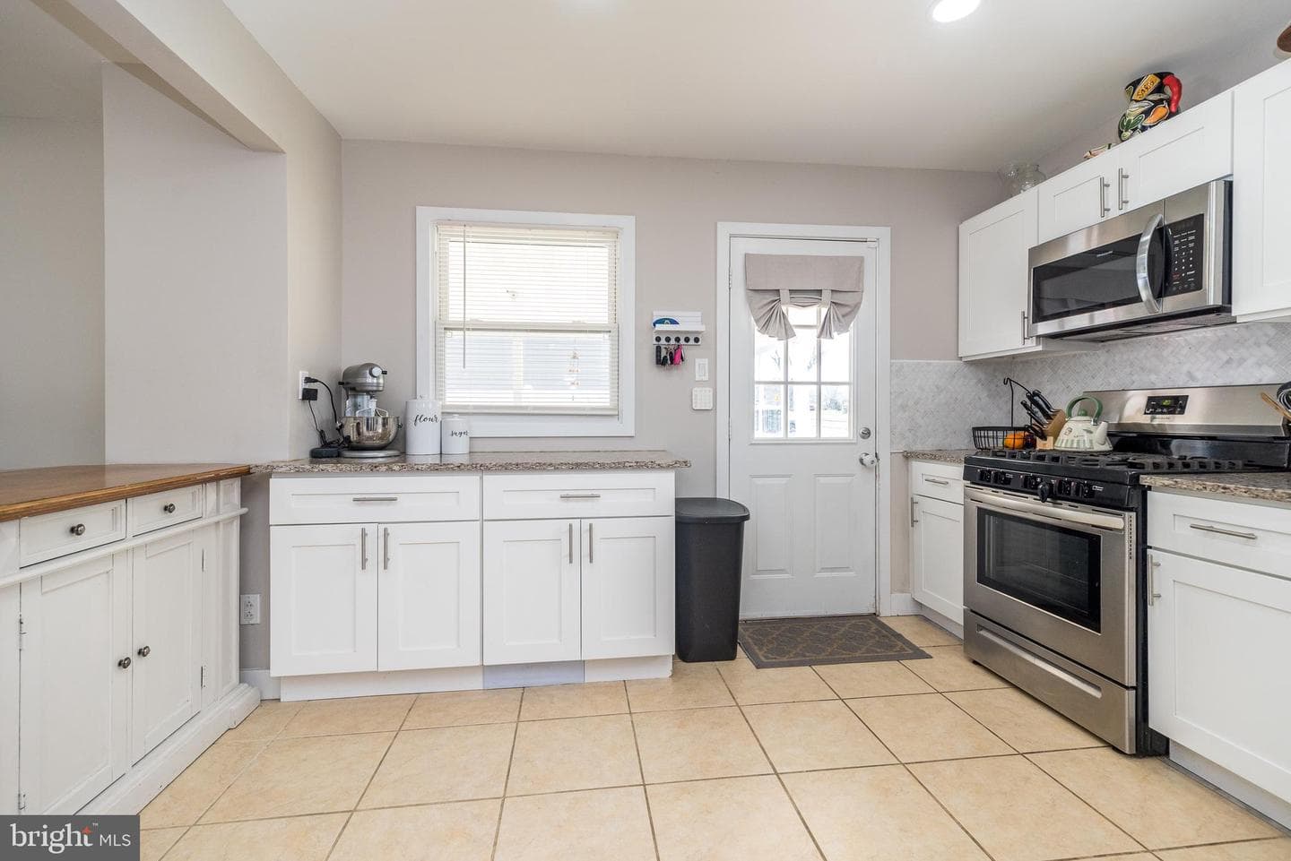 253 Luff Lane photo 7