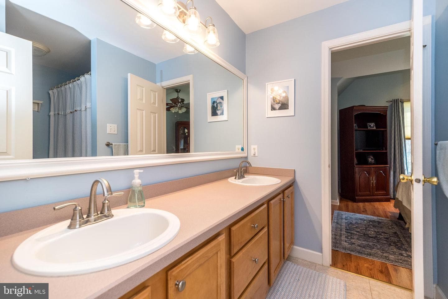 115 Saddle Brook Drive photo 42