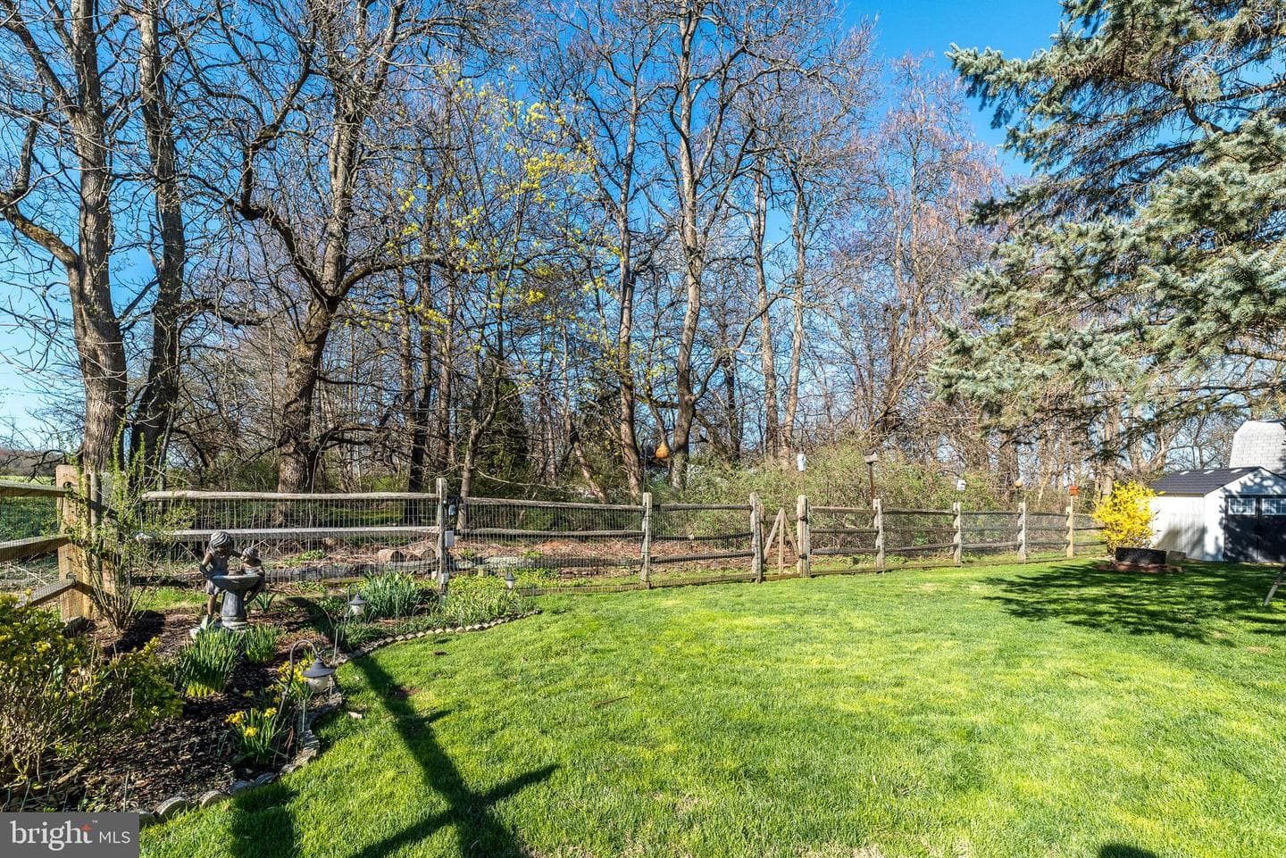 115 Saddle Brook Drive photo 8