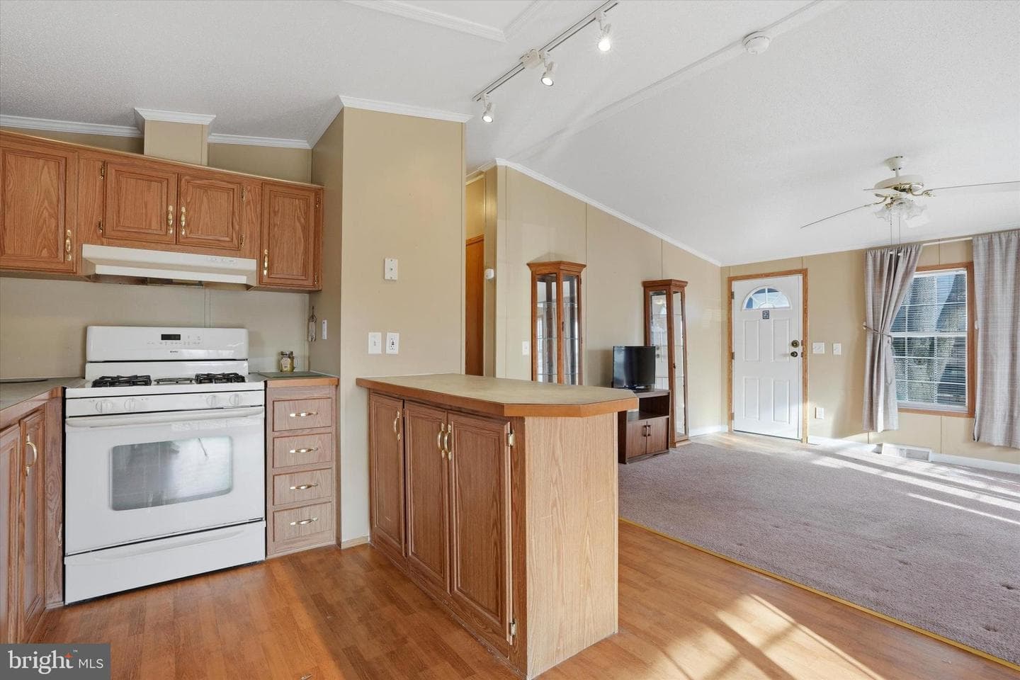 1446 Gibson Road #t C-36 photo 9