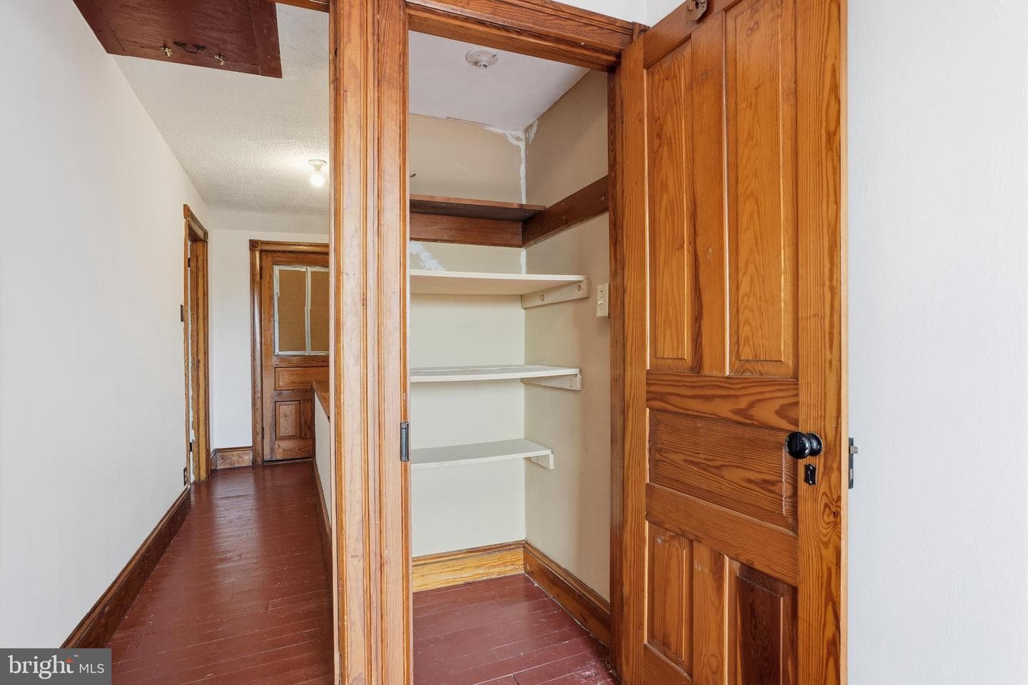 629 Juniper Street photo 29