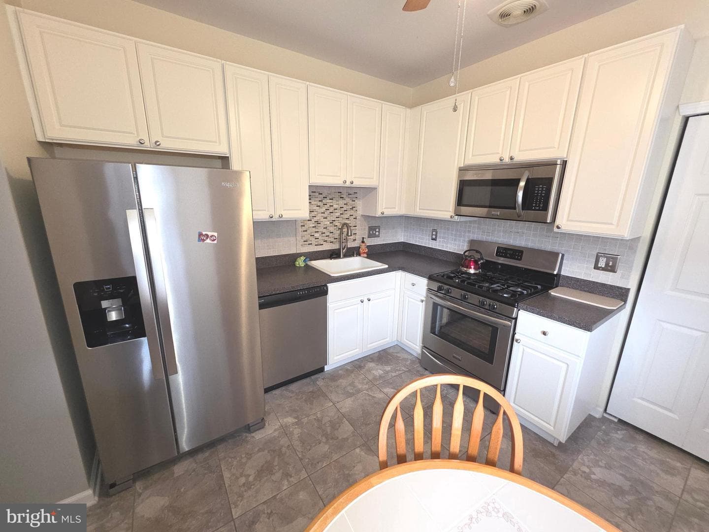 107 Liberty Drive photo 9